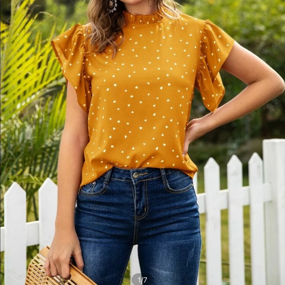 New Heart Confetti Mock Neck Blouse!Size Medium
